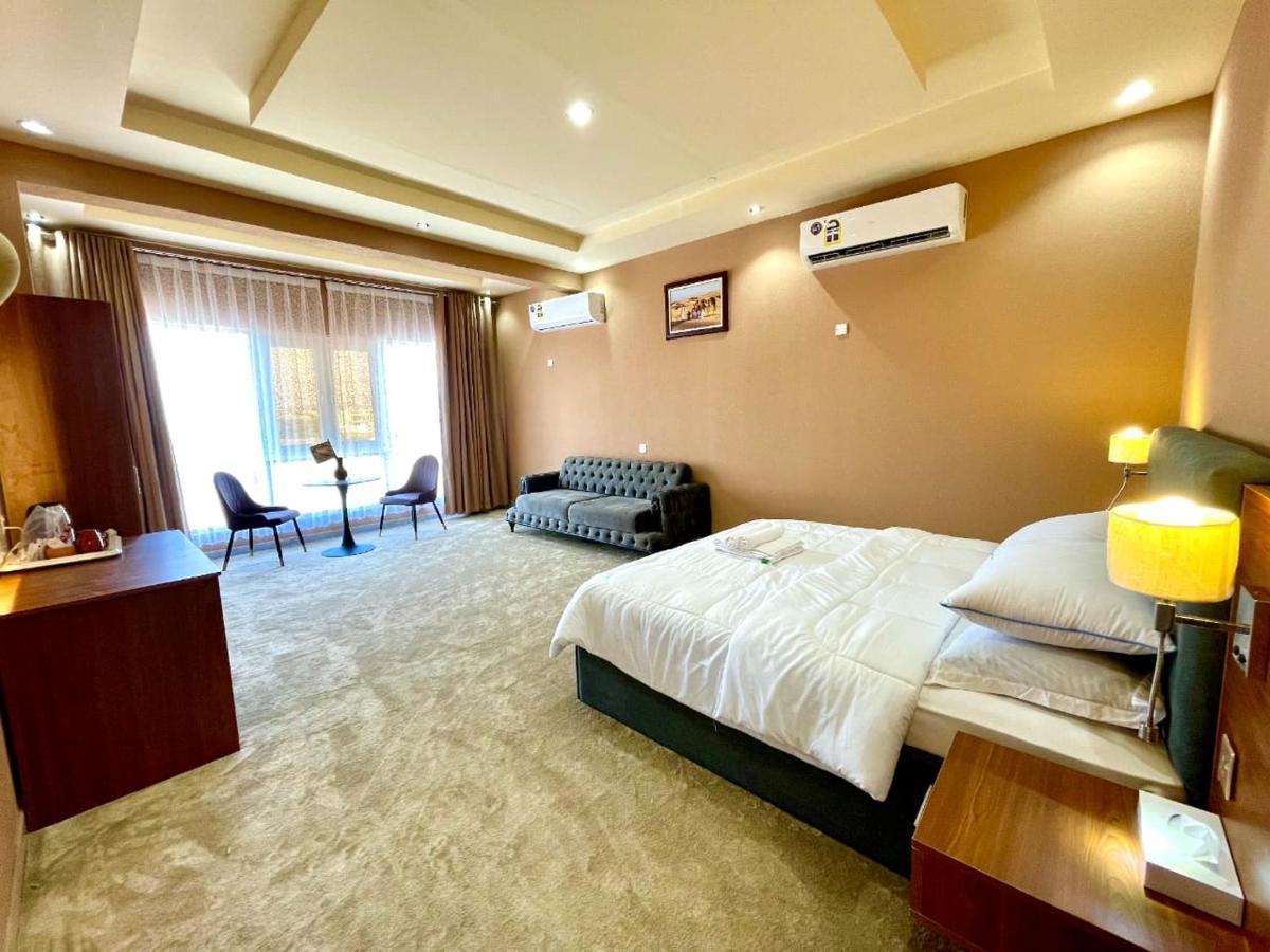 Dahreez Motel Bahlāʼ Exteriér fotografie